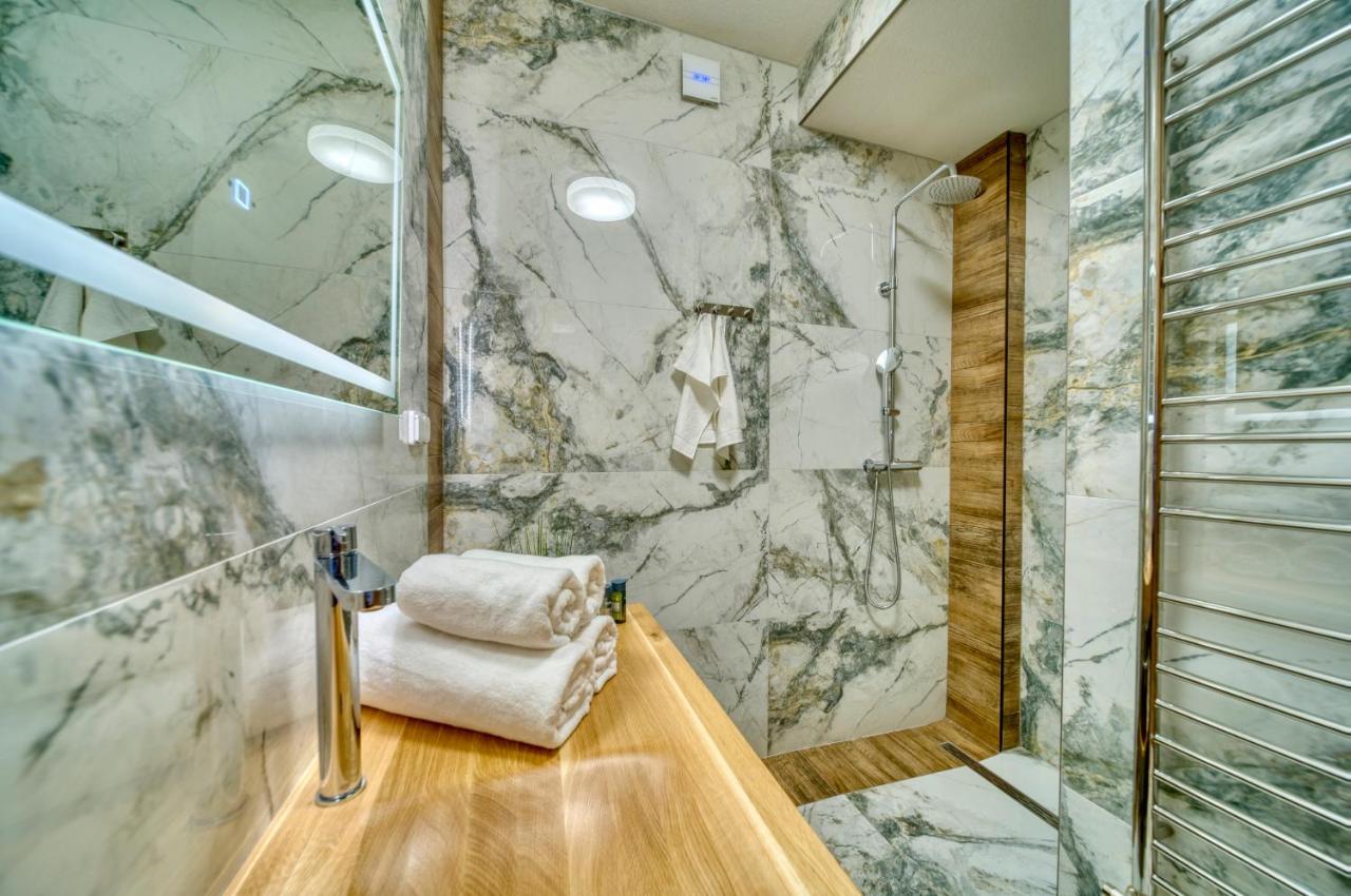 Apartmany A Chalety Horizont Resort Tatranska Lomnica Luaran gambar
